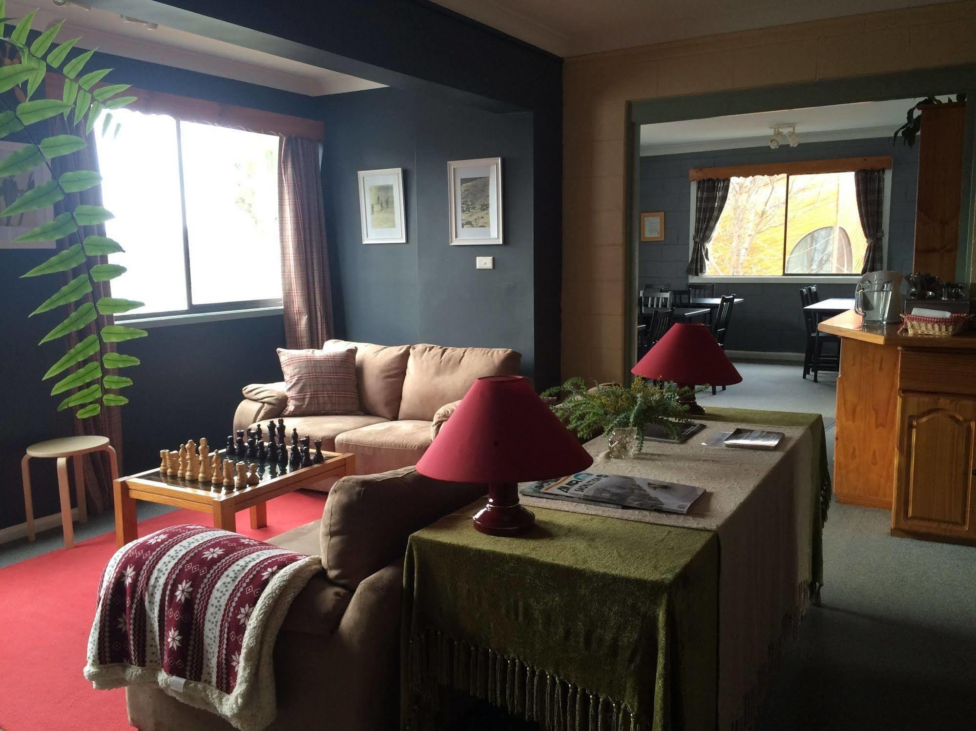 Troldhaugen Lodge - Adults Only Jindabyne Exterior photo