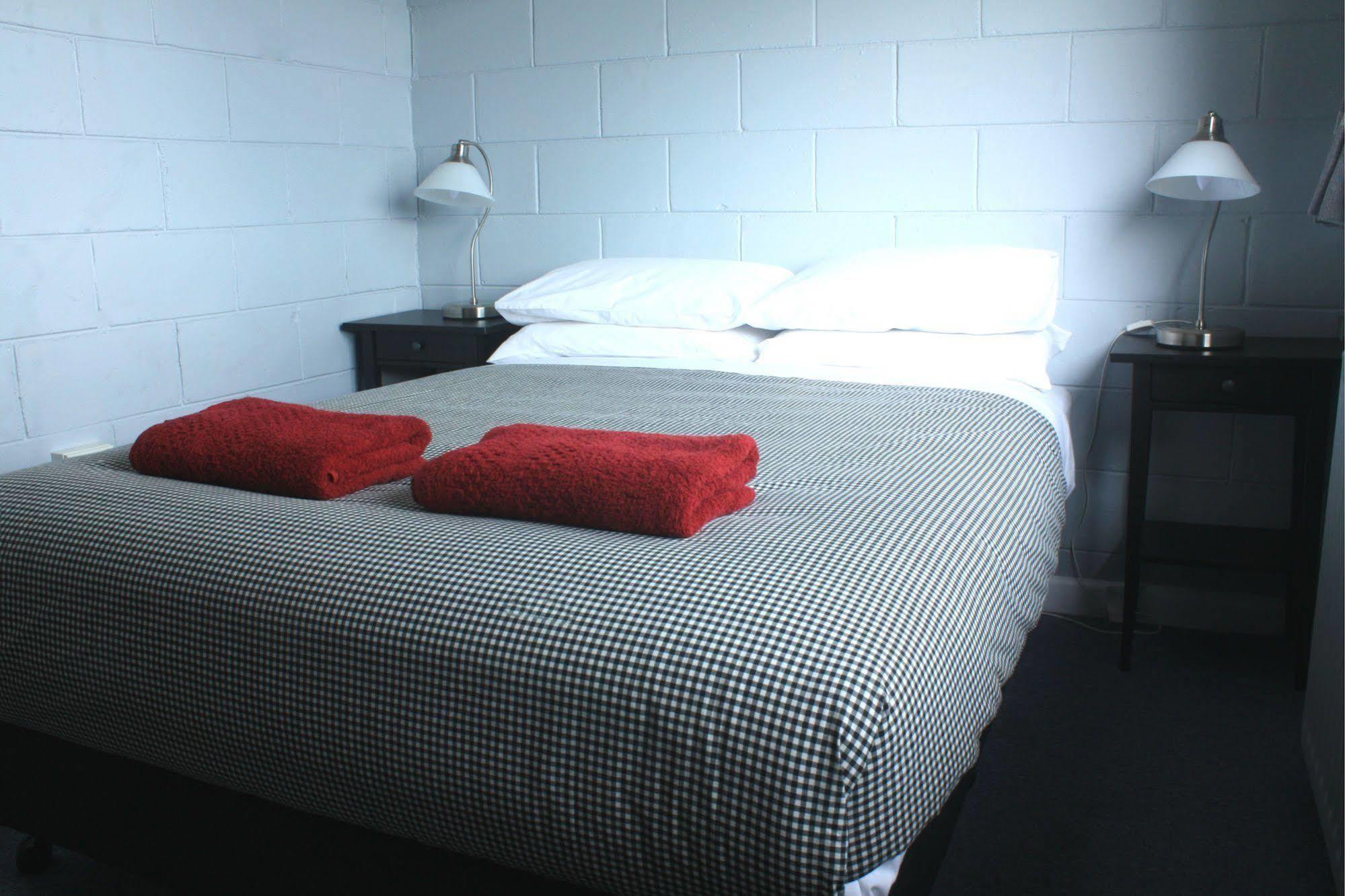 Troldhaugen Lodge - Adults Only Jindabyne Exterior photo